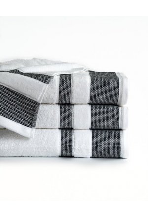 Komplet 3 - Ręczników 50x90 cm. 550gsm Bawełna 100 % Biały CARLO